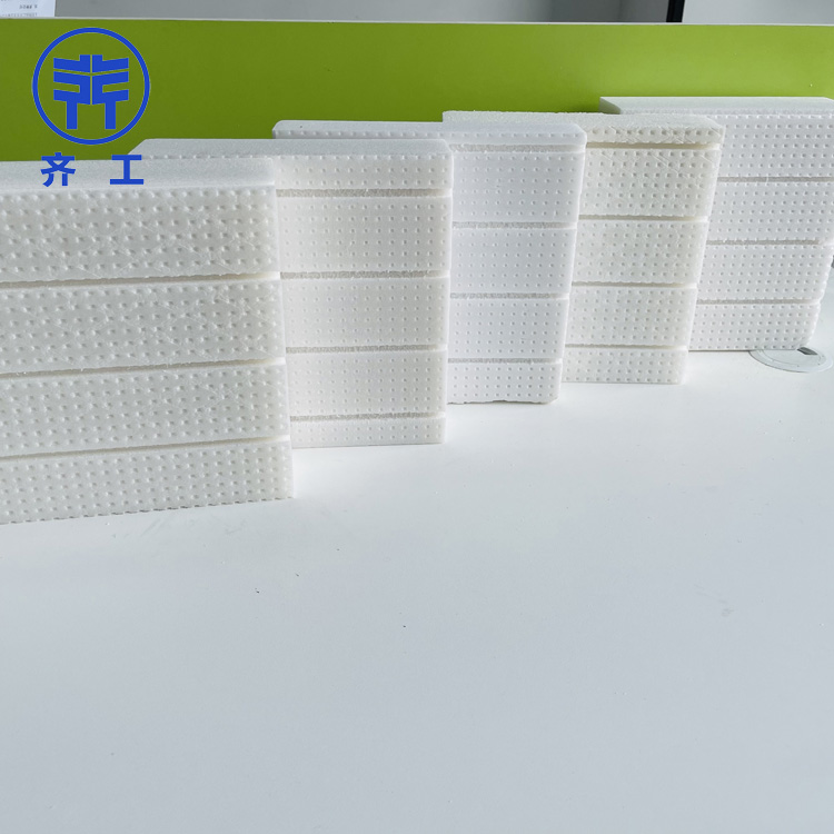 xps擠塑板的優(yōu)點(diǎn)是什么？